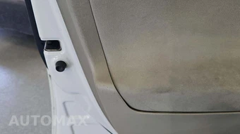 2010 Toyota Prius V – miniatura 21