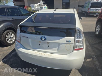 2010 Toyota Prius V – miniatura 5