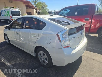 2010 Toyota Prius V – miniatura 6