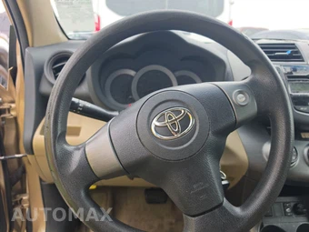 2010 Toyota RAV4 – miniatura 10