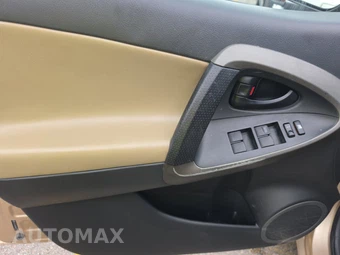 2010 Toyota RAV4 – miniatura 9