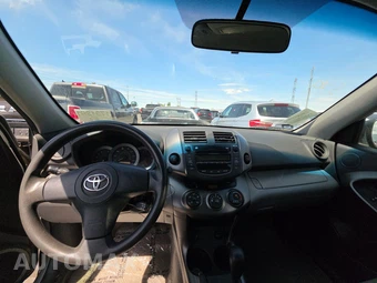 2010 Toyota RAV4 – miniatura 11