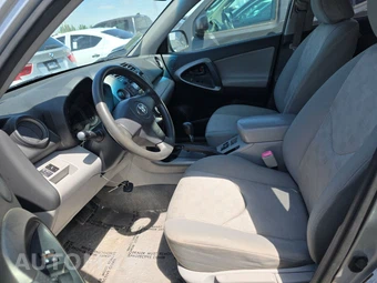 2010 Toyota RAV4 – miniatura 7