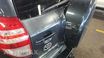 2010 Toyota RAV4 Limited – miniatura 30