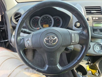 2010 Toyota RAV4 Limited – miniatura 16