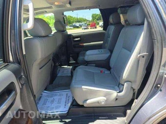 2010 Toyota Sequoia Platinum – miniatura 14