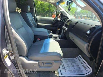 2010 Toyota Sequoia Platinum – miniatura 20
