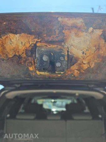 2010 Toyota Sequoia Platinum – miniatura 31