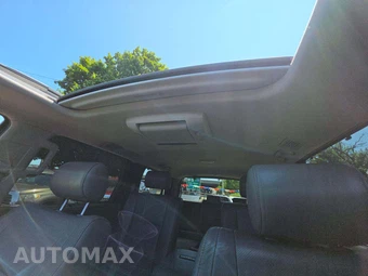 2010 Toyota Sequoia Platinum – miniatura 11