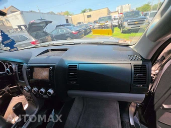 2010 Toyota Sequoia Platinum – miniatura 20