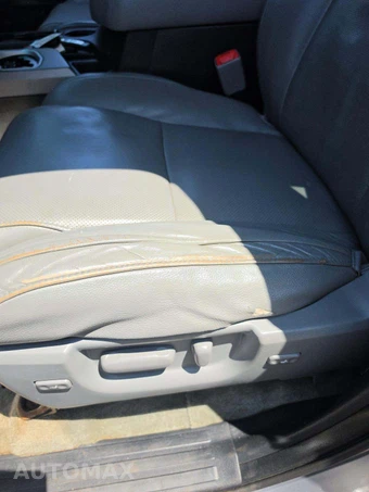 2010 Toyota Sequoia Platinum – miniatura 23