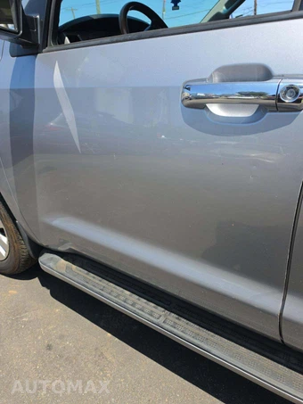 2010 Toyota Sequoia Platinum – miniatura 31