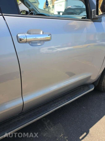 2010 Toyota Sequoia Platinum – miniatura 36