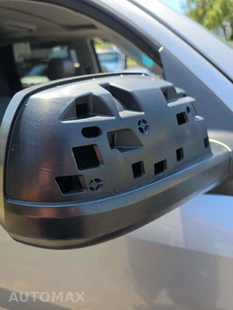 2010 Toyota Sequoia Platinum – miniatura 38