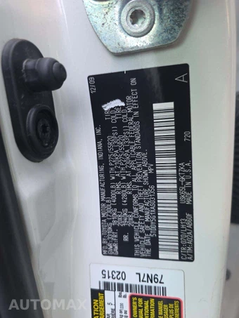 2010 Toyota Sequoia Platinum – miniatura 5
