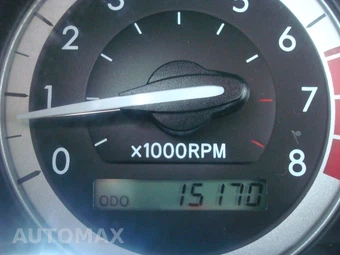 2010 Toyota Sienna CE Minivan 7-Passenger 119.3" WB - miniatura 10