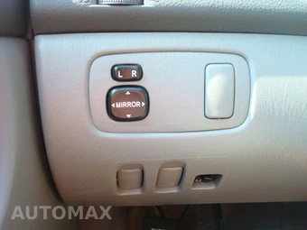 2010 Toyota Sienna CE Minivan 7-Passenger 119.3" WB - miniatura 19