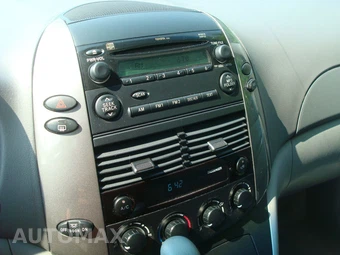 2010 Toyota Sienna CE Minivan 7-Passenger 119.3" WB - miniatura 20