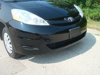 2010 Toyota Sienna CE Minivan 7-Passenger 119.3" WB - miniatura 51