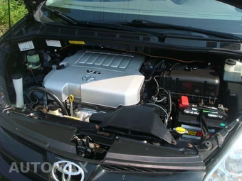 2010 Toyota Sienna CE Minivan 7-Passenger 119.3" WB - miniatura 6