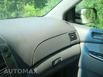 2010 Toyota Sienna CE Minivan 7-Passenger 119.3" WB - miniatura 63