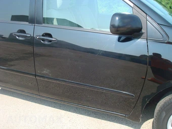 2010 Toyota Sienna CE Minivan 7-Passenger 119.3" WB - miniatura 64