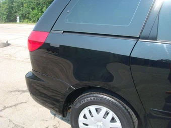 2010 Toyota Sienna CE Minivan 7-Passenger 119.3" WB - miniatura 67