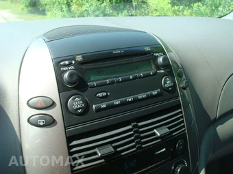 2010 Toyota Sienna CE Minivan 7-Passenger 119.3" WB - miniatura 68
