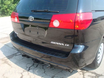 2010 Toyota Sienna CE Minivan 7-Passenger 119.3" WB - miniatura 69