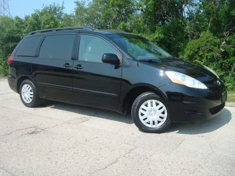 2010 Toyota Sienna CE Minivan 7-Passenger 119.3" WB - miniatura 75