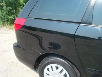 2010 Toyota Sienna CE Minivan 7-Passenger 119.3" WB - miniatura 80