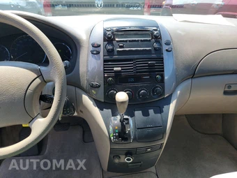 2010 Toyota Sienna CE Minivan 8-Passenger 119.3" WB - miniatura 11
