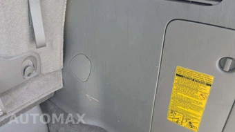 2010 Toyota Sienna CE Minivan 8-Passenger 119.3" WB - miniatura 39