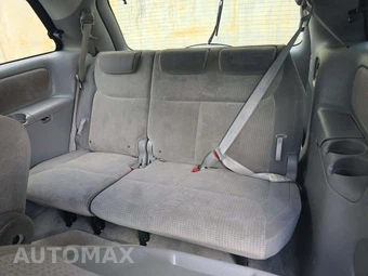 2010 Toyota Sienna LE Minivan 7-Passenger 119.3" WB – miniatura 14