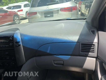 2010 Toyota Sienna LE Minivan 7-Passenger 119.3" WB – miniatura 20