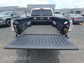 2010 Toyota Tacoma Crew Cab Medium Bed – miniatura 14