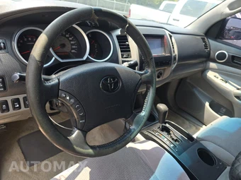 2010 Toyota Tacoma Crew Cab Medium Bed - miniatura 11