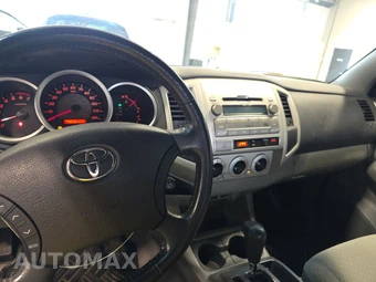 2010 Toyota Tacoma Crew Cab Medium Bed - miniatura 11