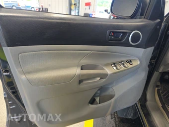 2010 Toyota Tacoma Crew Cab Medium Bed - miniatura 9