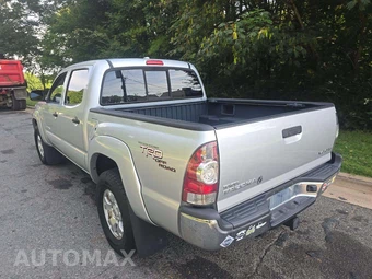2010 Toyota Tacoma Crew Cab Medium Bed - miniatura 2