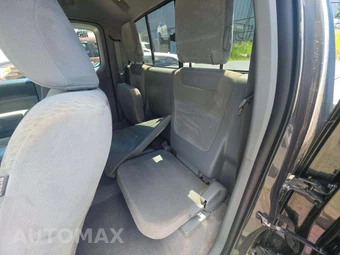 2010 Toyota Tacoma Extended Cab Medium Bed w/Rear Doors - miniatura 13
