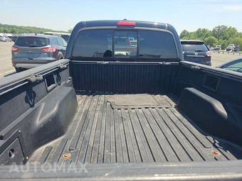 2010 Toyota Tacoma Extended Cab Medium Bed w/Rear Doors - miniatura 16
