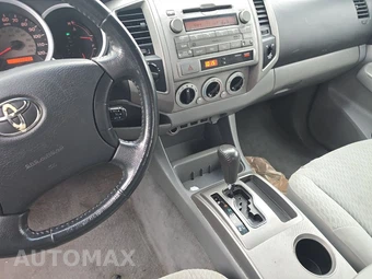 2010 Toyota Tacoma Extended Cab Medium Bed w/Rear Doors - miniatura 11