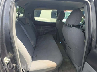 2010 Toyota Tacoma PreRunner Crew Cab Medium Bed - miniatura 16