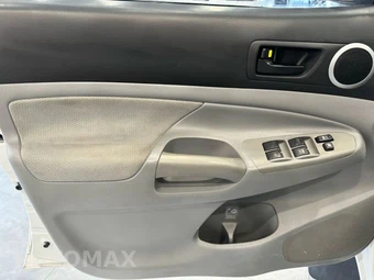 2010 Toyota Tacoma PreRunner Crew Cab Medium Bed - miniatura 8