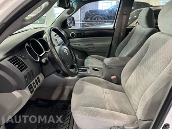 2010 Toyota Tacoma PreRunner Crew Cab Medium Bed - miniatura 9