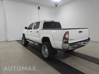 2010 Toyota Tacoma PreRunner Crew Cab Medium Bed - miniatura 6