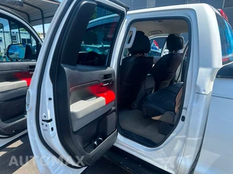 2010 Toyota Tundra Extended Cab Medium Bed - miniatura 17
