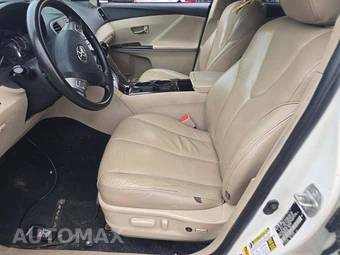 2010 Toyota Venza – miniatura 3