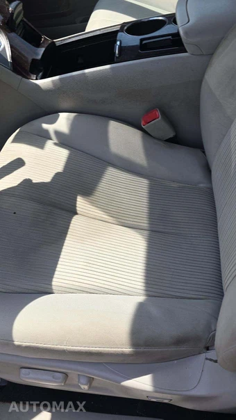 2010 Toyota Venza – miniatura 28
